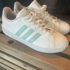 Adidas Cloudfaom